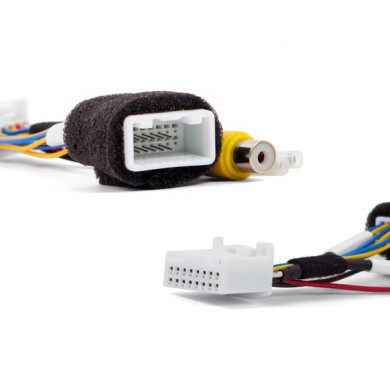 Adapter voor aansluiting van achteruitrijcamera op monitor Toyota en Subaru