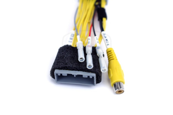 Adapter voor aansluiting van achteruitrijcamera op Honda 8