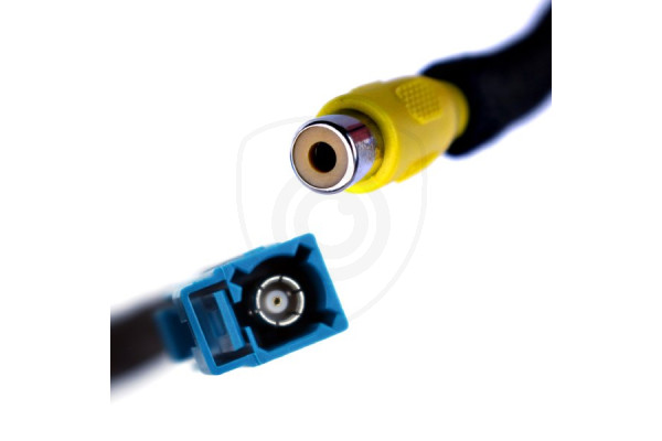 Fakra-RCA-adapter voor aansluiting van camera op originele monitor