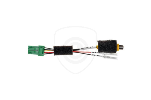 Adapter voor aansluiting van achteruitrijcamera op monitor Suzuki 2012 – 2021
