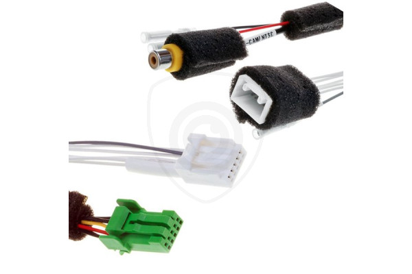 Adapter voor aansluiting van achteruitrijcamera op monitor Suzuki 2012 – 2021