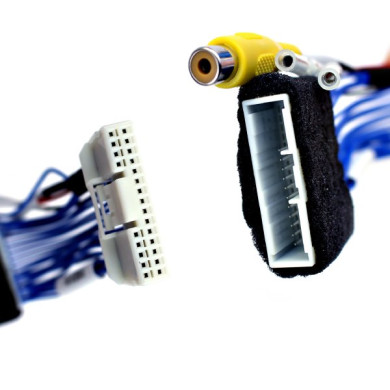 Adapter voor aansluiting van de achteruitrijcamera op de Toyota MFD GEN5- en GEN6-monitor met Navi
