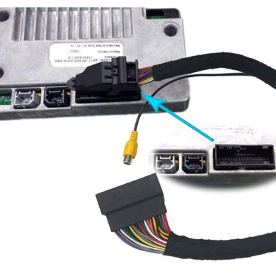 Adapter voor aansluiting van de achteruitrijcamera op de monitor Ford Sync 2 en Sync 3 