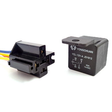 Schakelrelais 12V 40A 4-polig met voet
