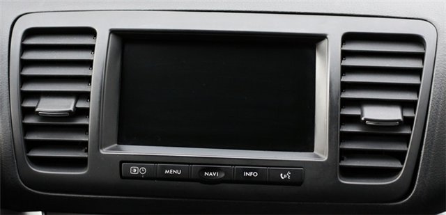 Monitor met dvd en navigatiesysteem